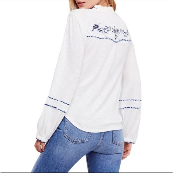 FREE PEOPLE | Sundance Kid White Blue Embroidered Henley Top Women’s Size Small - Picture 2 of 13